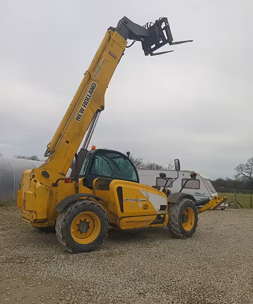 New Holland Lm1745 Telehandler